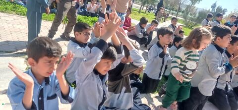 اجرای «بچه زرنگ» در سومین روز حضور تماشاخانه سیار کانون در خوزستان