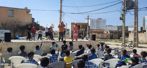 اجرای «بچه زرنگ» در سومین روز حضور تماشاخانه سیار کانون در خوزستان