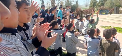 اجرای «بچه زرنگ» در سومین روز حضور تماشاخانه سیار کانون در خوزستان