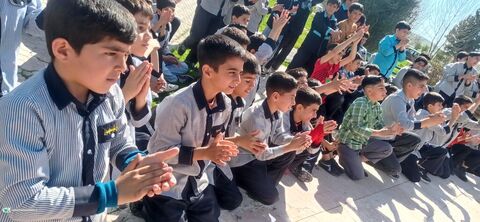 اجرای «بچه زرنگ» در سومین روز حضور تماشاخانه سیار کانون در خوزستان