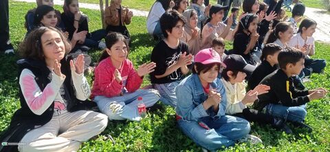 اجرای «بچه زرنگ» در سومین روز حضور تماشاخانه سیار کانون در خوزستان