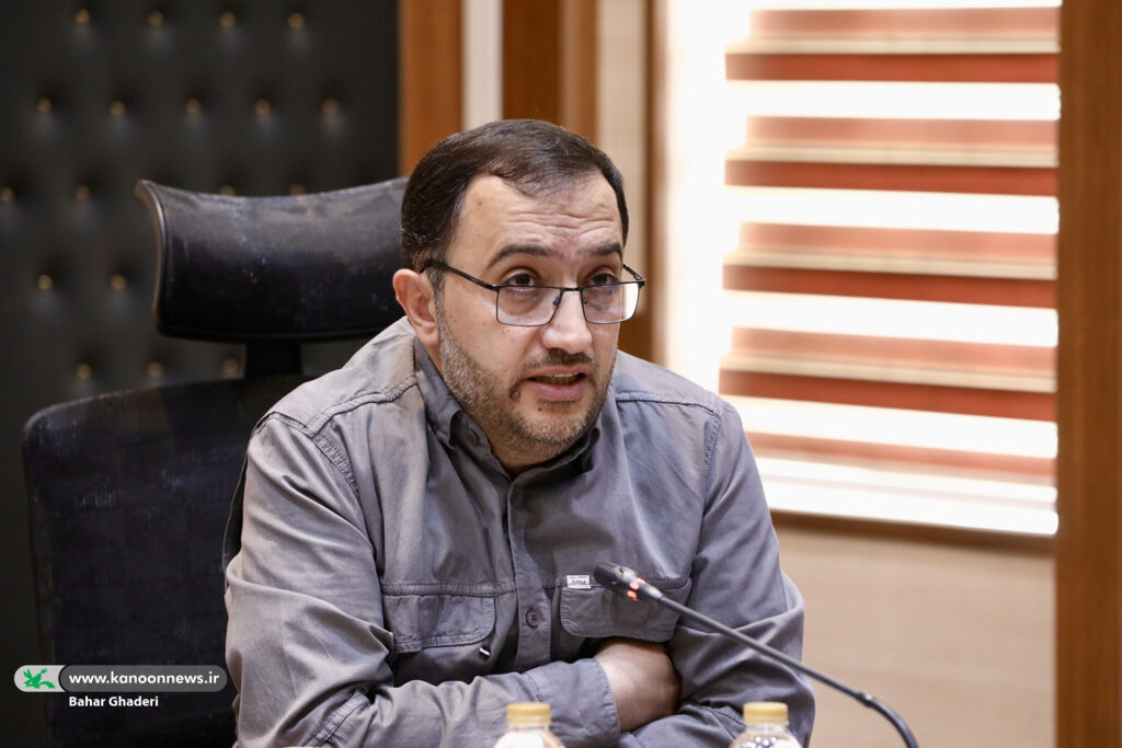 نشست شورای معاونان و مدیران کل کانون با حضور وزیر آموزش و پرورش از میدانها تا عیادت از فرشتگان مجروح/ حضوری دغدغهمند فراتر از بخشنامههای اداری