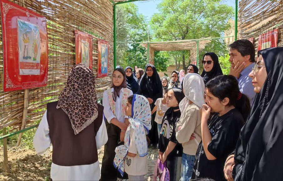 نمایشگاه اعضای کانون برای طبیعت در بَردَسکَن نمایشگاه اعضای کانون برای طبیعت در بَردَسکَن