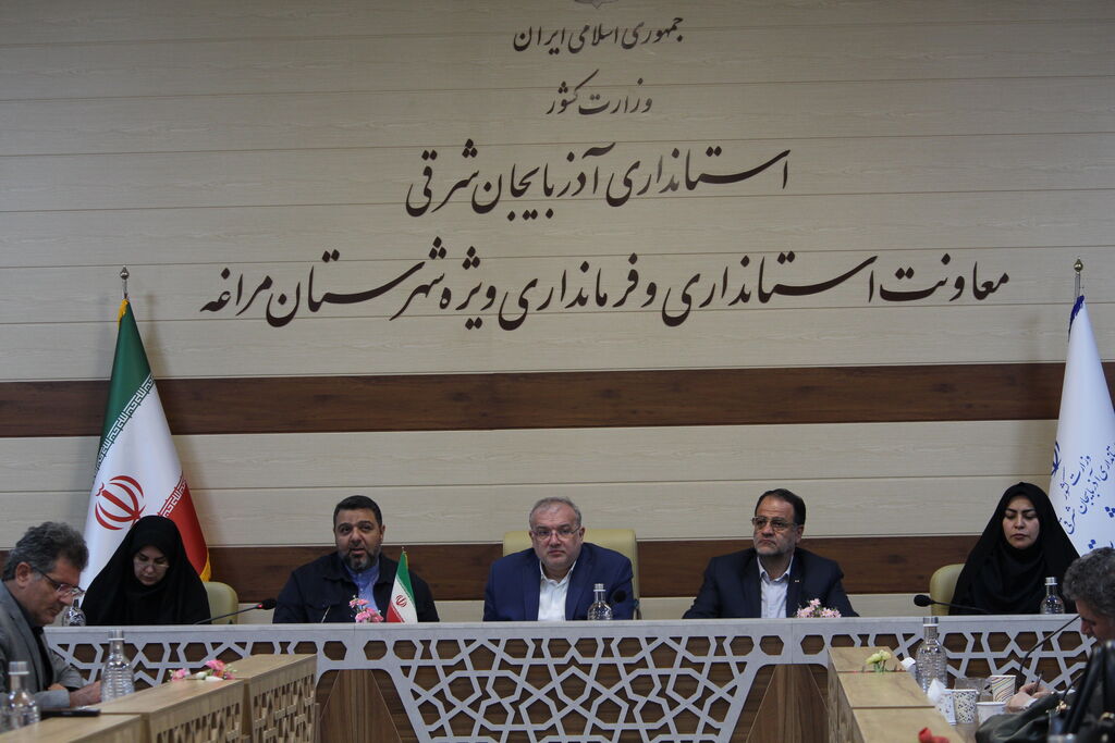 با هدف توسعه و تجهیز :معاون توسعه و مدیریت منابع کانون از مراکز فرهنگی هنری مراغه و عجبشیر بازدید کردند-۱۶ اردبهشت ماه ۱۴۰۵ (2) از بازه زمانی یکماهه برای نوسازی عجبشیر تا توسعه مراکز در مراغه