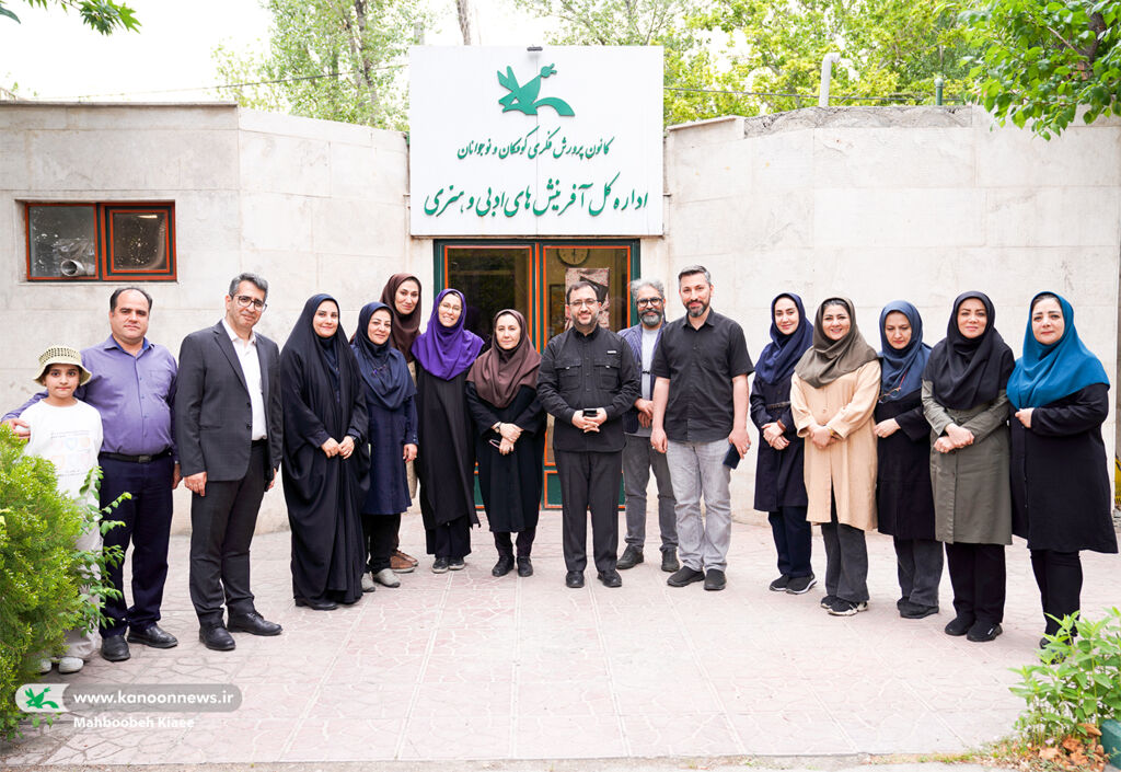 حضور مدیرعامل در روابط عمومی کانون به مناسبت روز ارتباطات کشف استعداد، رسالت دیرینه و تاکید اساسنامه کانون است