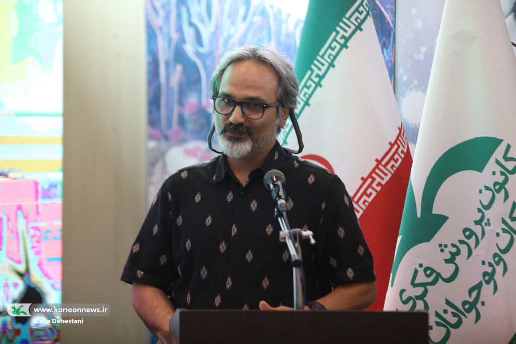 آیین رونمایی از کتاب موشک گمشده باقرآباد «موشک گمشده باقرآباد»؛ روایتی طنز از جنگ با ظرفیت سینمایی