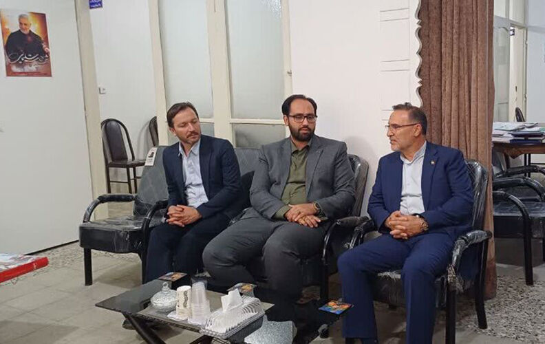 نماینده مردم ملایر در مجلس شورای اسلامی کانون پرورش فکری در تربیت نسل آینده نقش دارد