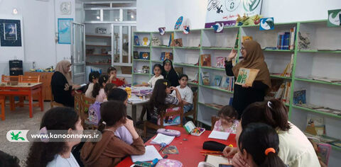 ویژه‌برنامه یک قاب لبخند در مراکز کانون گیلان