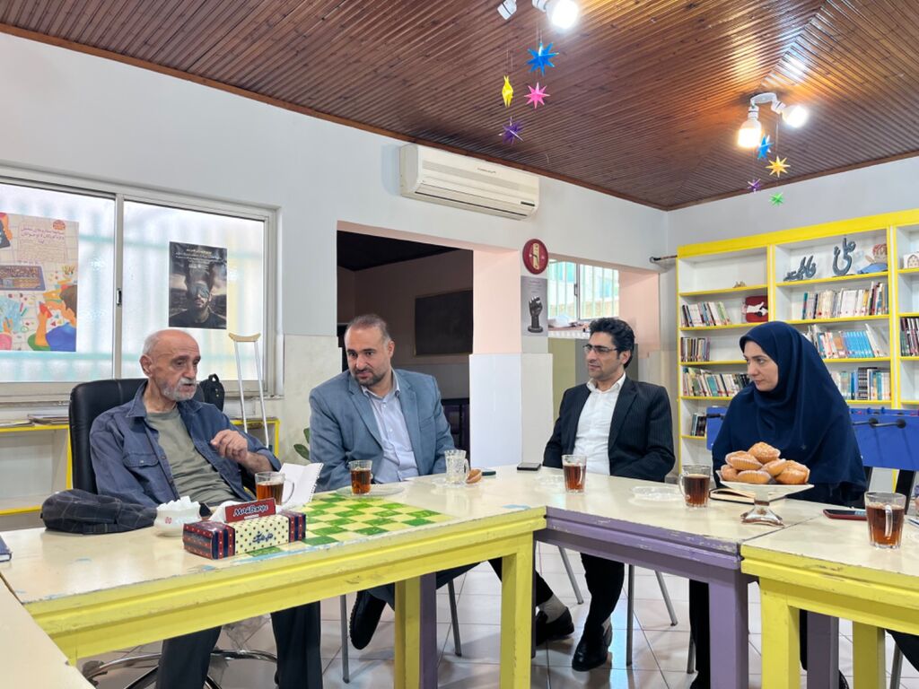 میزبانی بابل از سومین نشست باشگاه قصهگویی مازندران؛ از تجربیات مرشد باباییان تا اجرای استعدادهای نوجوان