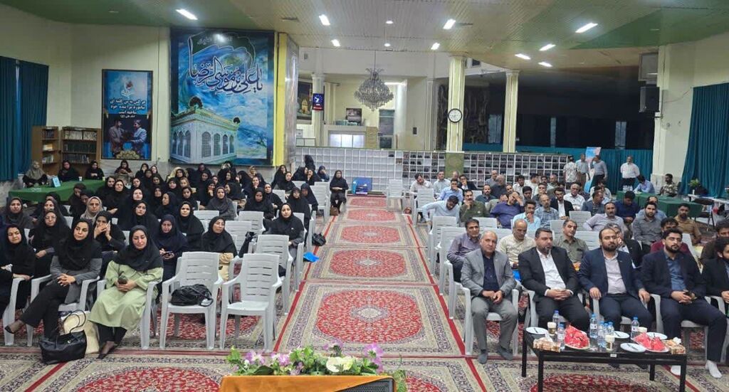 گزارش تصویری گردهمایی یک روزه همکاران کانون خراسان رضوی گردهمایی استانی همکاران ستادی و مراکز فرهنگی، هنری کانون خراسان رضوی برگزار شد