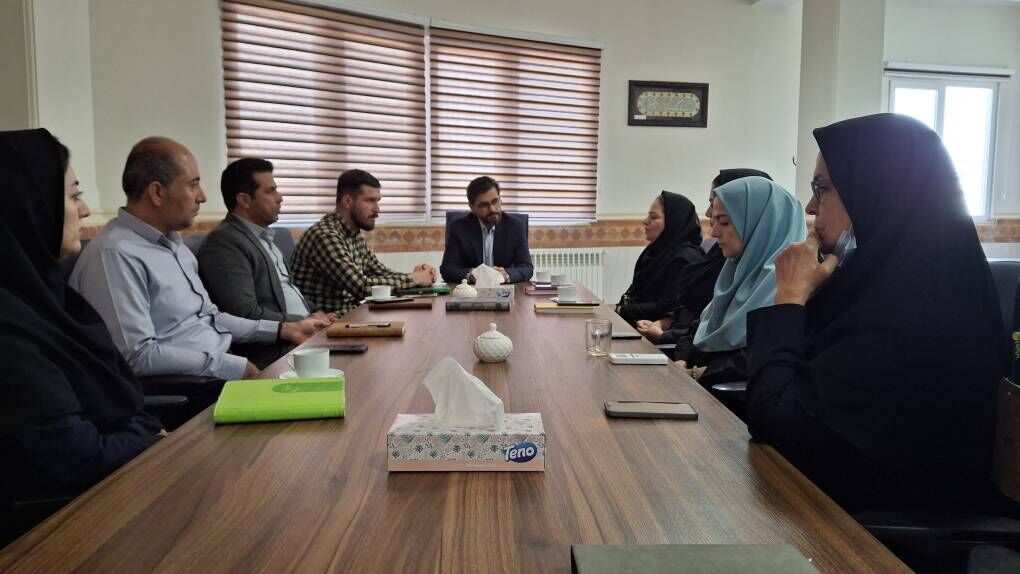نشست صمیمی «مسلم ربانیان»: باید در مناطق کمبرخوردار برای کودکان و نوجوانان اثرگذار باشیم