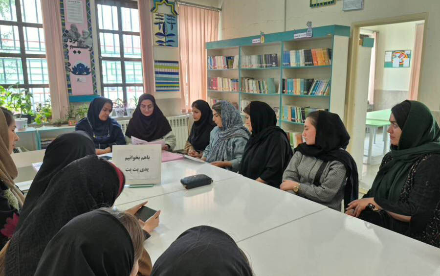 اجرای پویش «۴ کتاب، ۴ فصل» با حضور اعضا و اولیا در مراکز انگوت و شماره 4 کانون اردبیل آغاز گام نخست پویش «۴ کتاب، ۴ فصل» با حضور اعضا و اولیا در مراکز انگوت و شماره ۴ کانون اردبیل