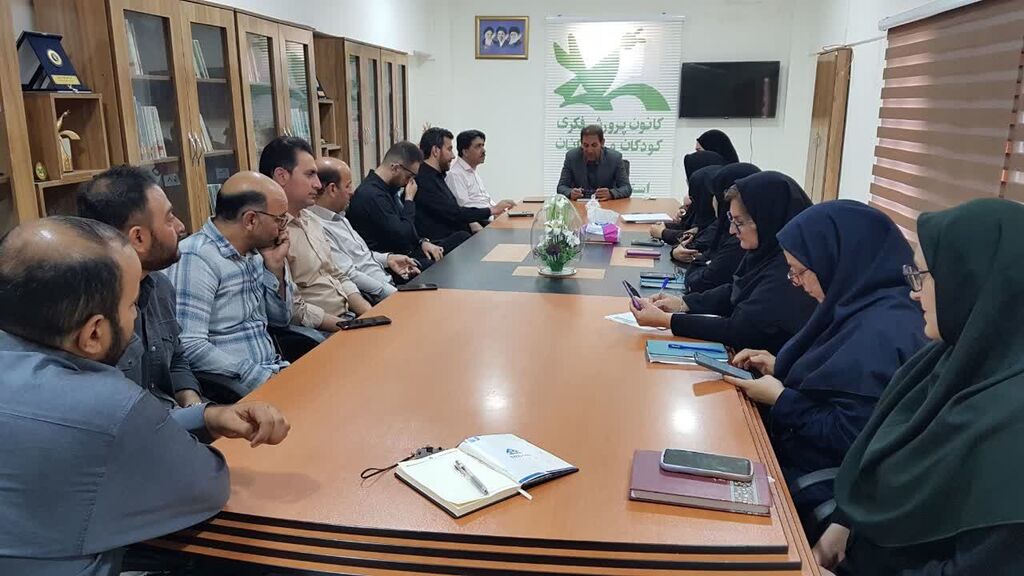 کرمانشاه. نشست همافزایی نشست هماندیشی گردهمایی کودکان عاشورایی در کانون کرمانشاه