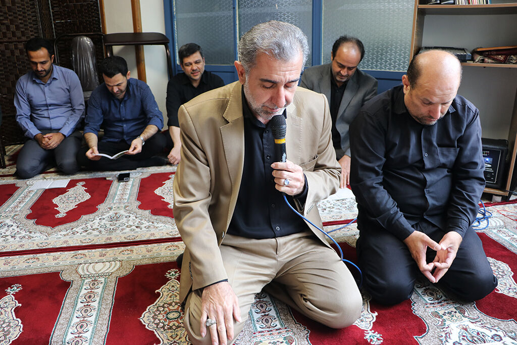 برگزاری مراسم زیارت عاشورا و ترویج فرهنگ عاشورایی در کانون گیلان