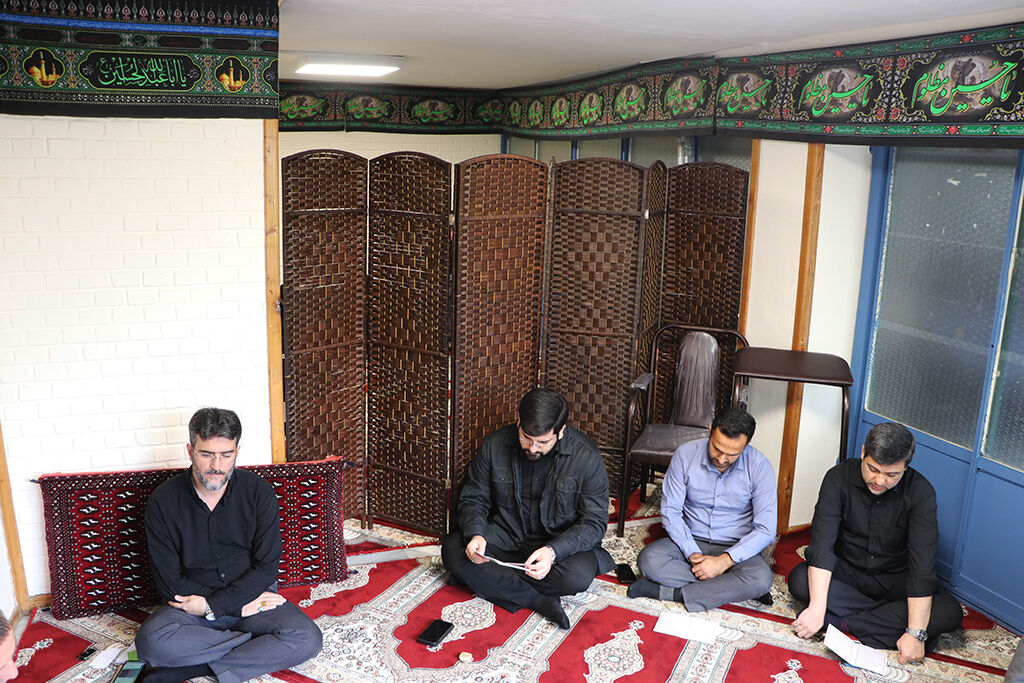 برگزاری مراسم زیارت عاشورا و ترویج فرهنگ عاشورایی در کانون گیلان