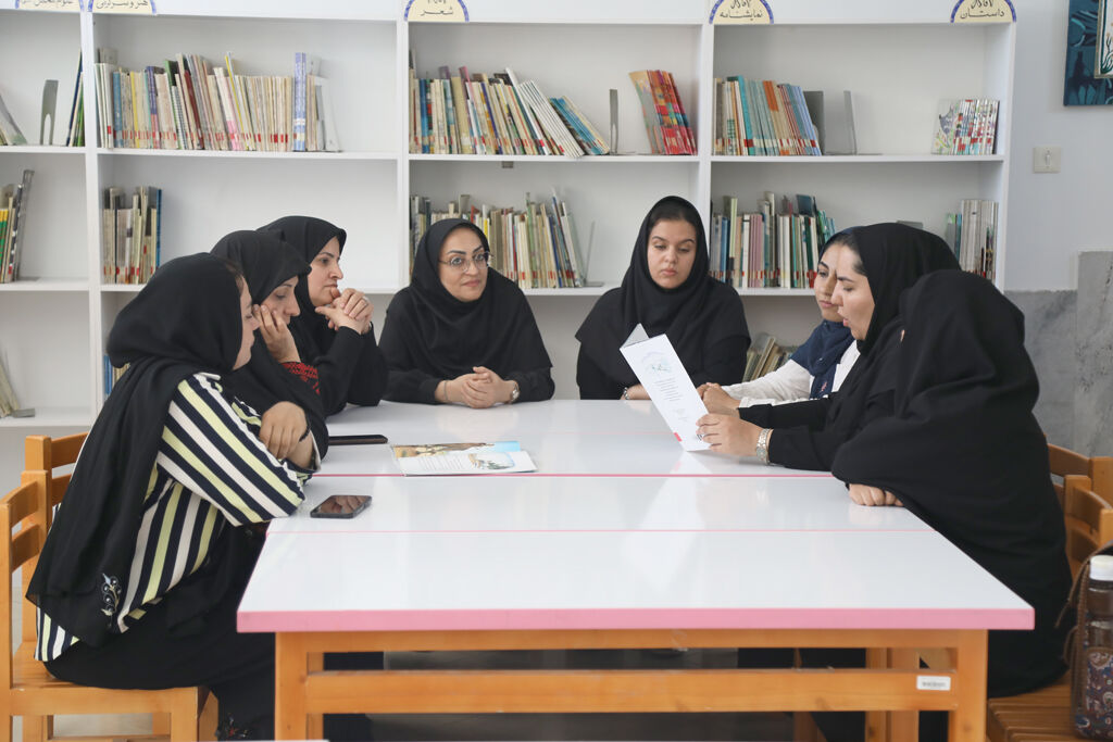 پویش«۴ کتاب ۴ فصل» برای خانوادهها در یزد برگزار شد