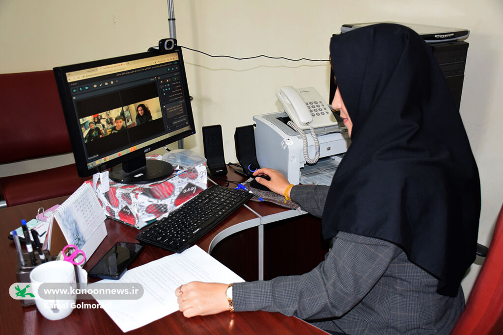 برگزاری نشست نقد کتاب «جای شما خالی» در کانون پرورش فکری لرستان نشست نقد وبررسی کتاب «جای شما خالی» در کانون پرورش فکری لرستان