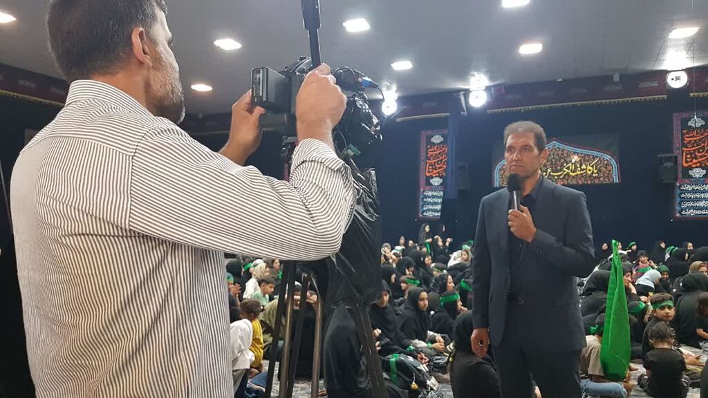 کرمانشاه. خبر زاگرس پخش خبر تجمع کودکان عاشورایی کانون کرمانشاه در اخبار صدا و سیمای شبکه زاگرس