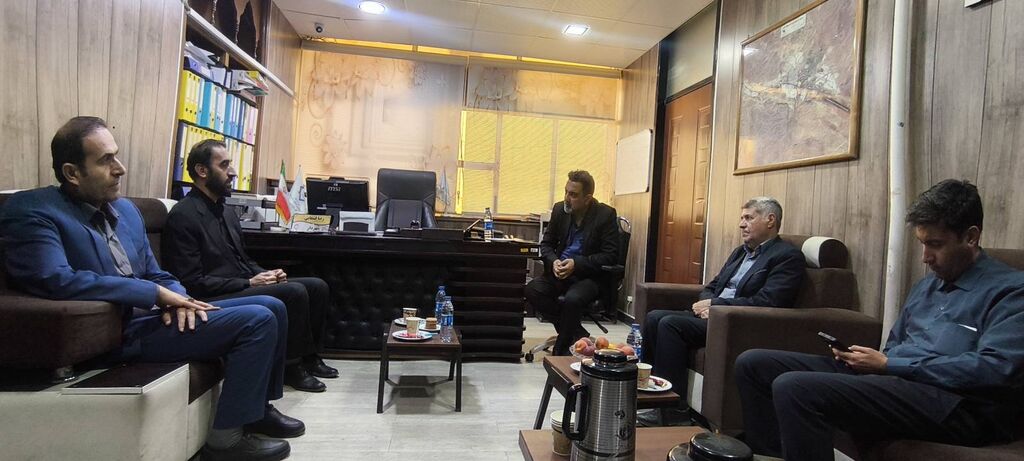 نشست شهردار گچساران با مدیرکل کانون پرورش فکری؛ تأکید بر تدوین تقویم مشترک فرهنگی یکساله نشست شهردار گچساران با مدیرکل کانون پرورش فکری؛ تأکید بر تدوین تقویم مشترک فرهنگی یکساله