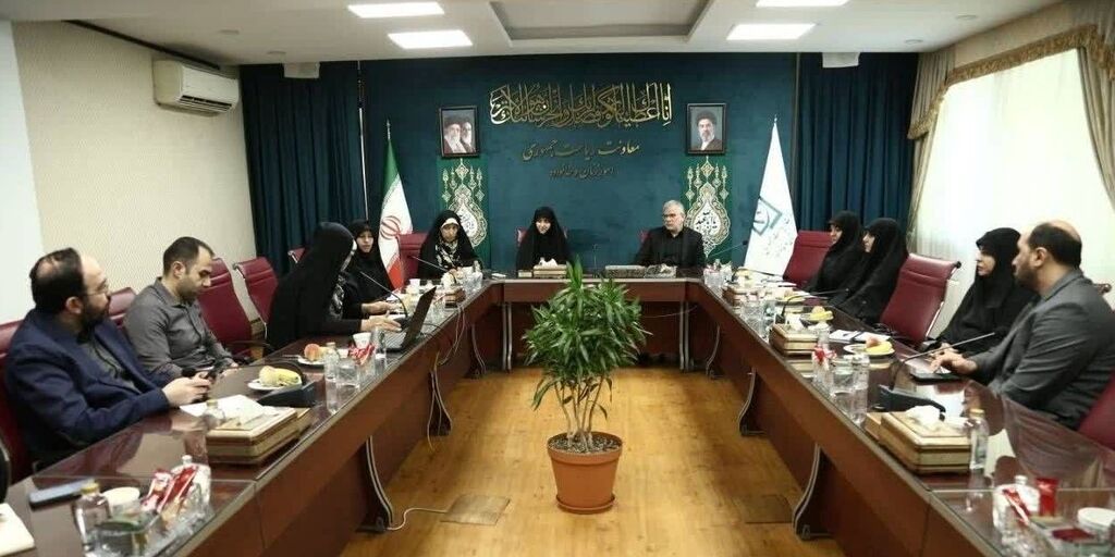 تاکید بر تدوین سند ارتقای جایگاه زنان و گسترش نقشآفرینی بانوان در البرز تاکید بر تدوین سند ارتقای زنان و گسترش نقشآفرینی بانوان در البرز