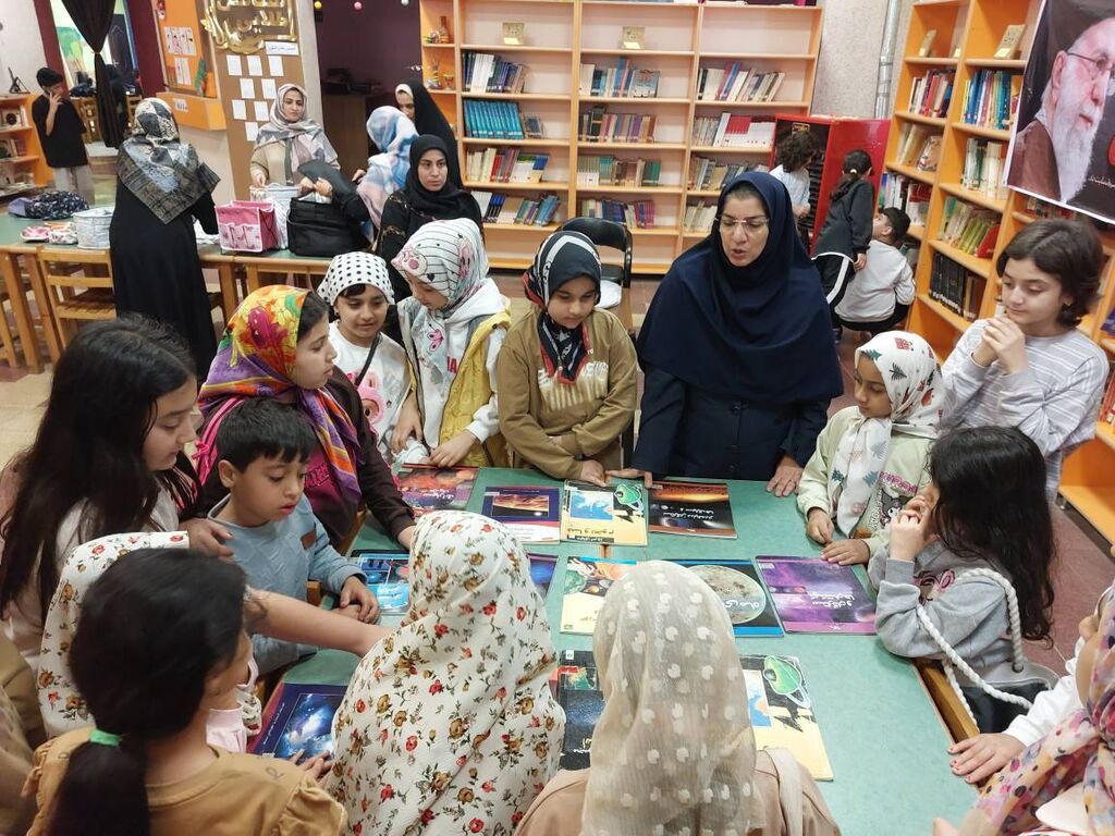کانون گلستان در سوگ مربی دلسوز گرگانی نشست کانون گلستان در سوگ مربی دلسوز گرگانی نشست