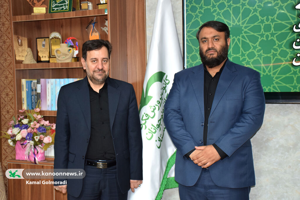 نشست مدیرکل کانون لرستان با نماینده مردم سلسله و دلفان در مجلس شورای اسلامی پیگیری نماینده مجلس برای تکمیل مرکز شماره ۲ کانون نورآباد لرستان