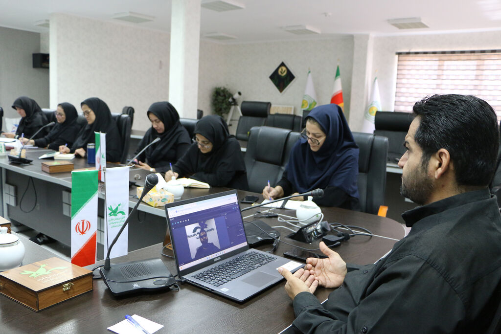 سمنان1405 بسیج کانون پرورش فکری سمنان برای میزبانی از زائران و عزاداران رهبر شهید