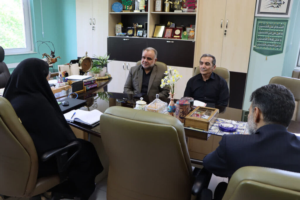 توسعه همکاری کانون و کمیته امداد برای شکوفایی استعدادهای کودکان و نوجوانان توسعه همکاری کانون و کمیته امداد برای شکوفایی استعدادهای کودکان و نوجوانان