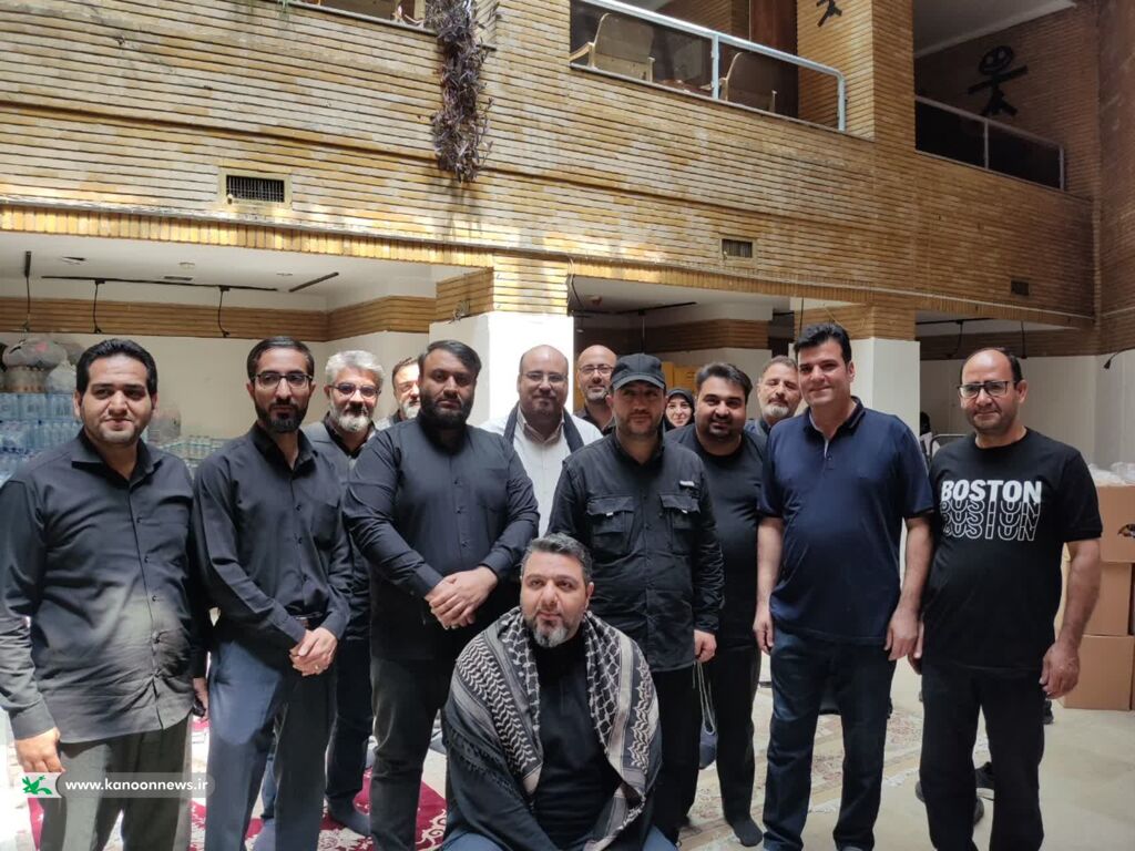بدرقه رهبر شهید_مرکزی مدیرعامل کانون پرورش فکری استان مرکزی را امانتدار کشور خواند