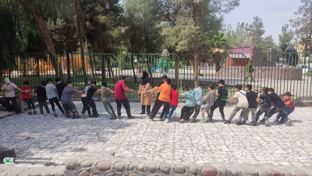 برگزاری ویژهبرنامه بازیهای گروهی در مرکز فرهنگیهنری شماره یک زاهدان(سیستان و بلوچستان) ویژهبرنامه بازیهای گروهی در مرکز فرهنگیهنری شماره یک زاهدان برگزار شد