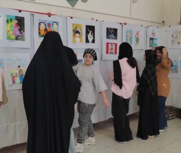 ک برپایی نمایشگاه آثار نقاشی به مناسبت هفته جهانی مبارزه با مواد مخدر در مرکز شماره یک ایلام