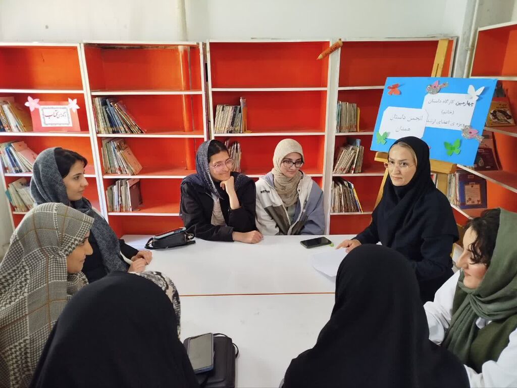 ادبیات کودک گفت و گو 3/الویت نویسنده کودک و نوجوان، شنیدن صدای مخاطب است