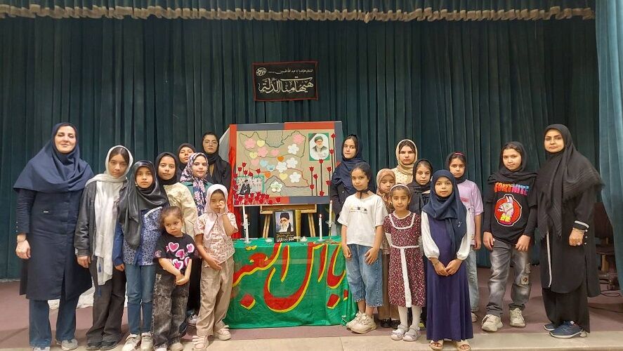 «آخرین وداع، آخرین کلام»؛ روایتی از اشکهای کودکان و نوجوانان اصفهانی در سوگ رهبر شهید «آخرین وداع، آخرین کلام»؛ روایتی از اشکهای کودکان و نوجوانان اصفهانی در سوگ رهبر شهید
