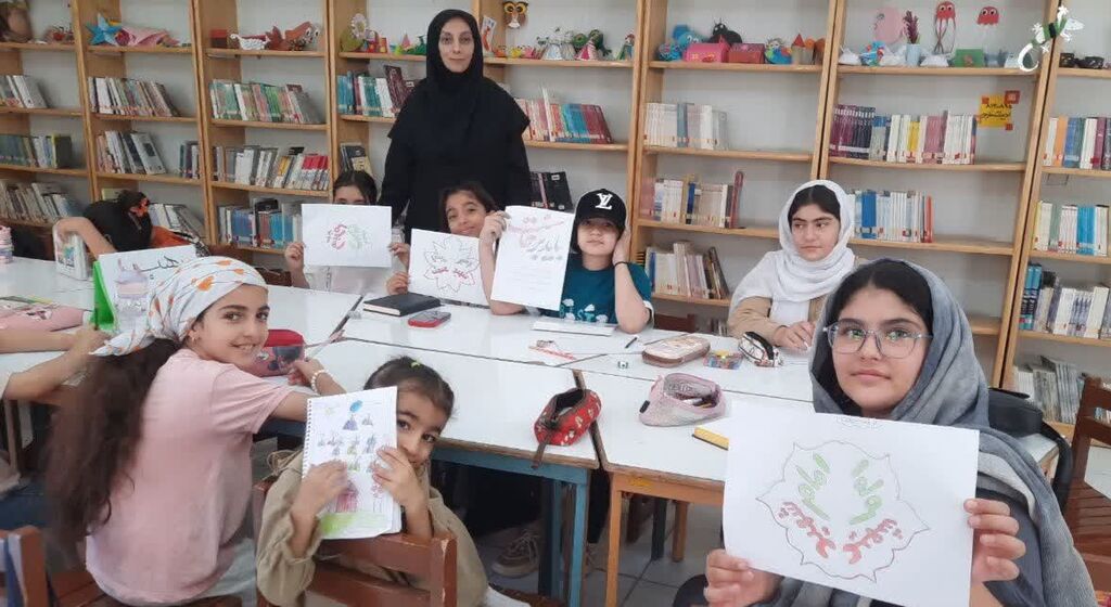 کرمانشاه. مرکز شماره ۱۰. رهبر اجرای برنامه "در سوگ رهبر شهید" در مرکز شماره ۱۰ کانون کرمانشاه