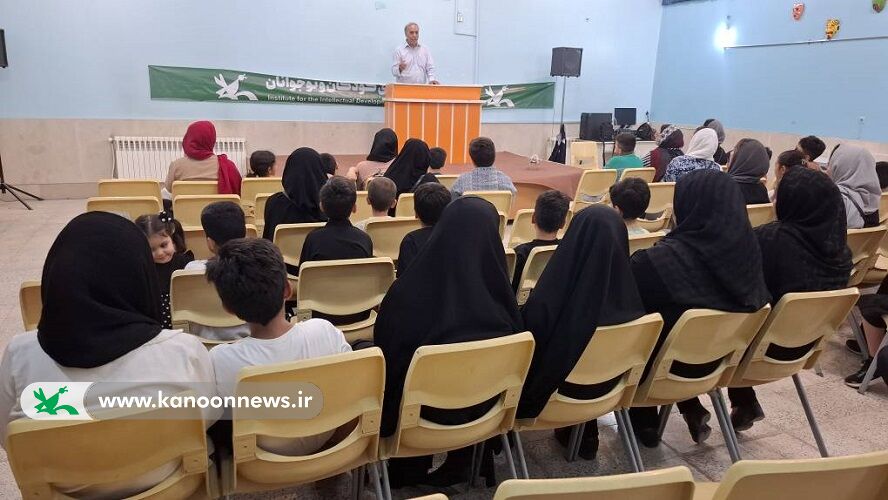 نشست توجیهی کارگاههای رباتیک کانون علوم و فناوریهای نوین اصفهان؛ گام عملی برای تقویت رویکرد خانوادهمحوری نشست توجیهی کارگاههای رباتیک کانون علوم و فناوریهای نوین اصفهان؛ گام عملی برای تقویت رویکرد خانوادهمحوری