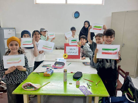 اجرای برنامه‌های فرهنگی، هنری و ادبی مراکز کانون اردبیل در ایام وداع و تشییع پیکر مطهر رهبر شهید