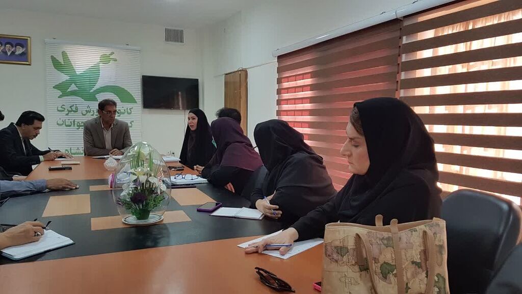 تبیین برنامههای بزرگداشت رهبر شهید در کانون کرمانشاه