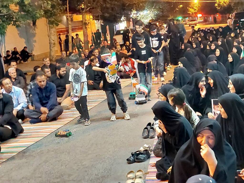 پیوند فناوری و تعهد در مرکز کانون بوانات پیوند فناوری و تعهد در مرکز کانون بوانات
