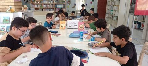 بزرگ‌داشت روز ملی ادبیات کودک و نوجوان با یاد و نام مهدی آذریزدی در مراکز کانون استان اصفهان