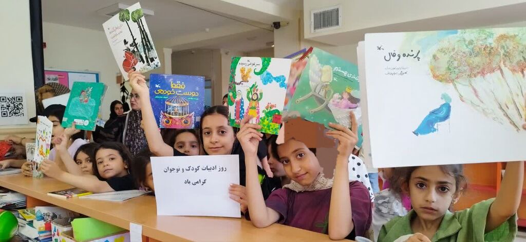مرکز شماره ۱۳ کانون کرمانشاه میزبان فعالیت‌های فرهنگی و ادبی شد