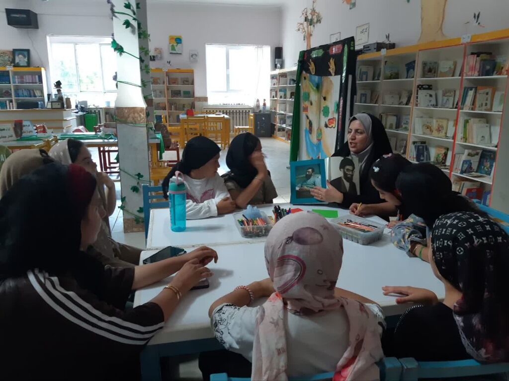 یاد رهبر شهید در کانون شهرستان شوط  گرامی داشته شد