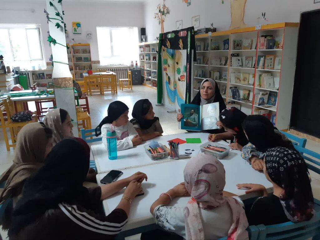 یاد رهبر شهید در کانون شهرستان شوط گرامی داشته شد یاد رهبر شهید در کانون شهرستان شوط گرامی داشته شد