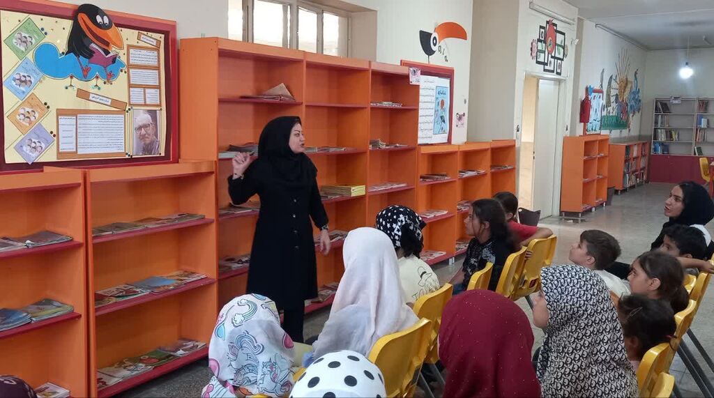 کرمانشاه. مرکز شماره ۱۱. ادبی ویژهبرنامه بزرگداشت مهدی آذریزدی در مرکز شماره ۱۱ کانون کرمانشاه برگزار شد