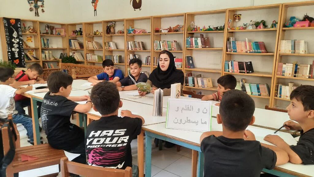 اجرای برنامههای روز ادبیات کودک و نوجوان در مرکز شماره ۱۰ کانون کرمانشاه