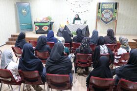 برگزاری نشست آموزشی قصه‌گویی با محوریت قهرمانان ملی و مذهبی در صومعه‌سرا