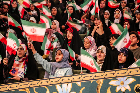 فصل سوم برنامه محفل ستاره‌ها