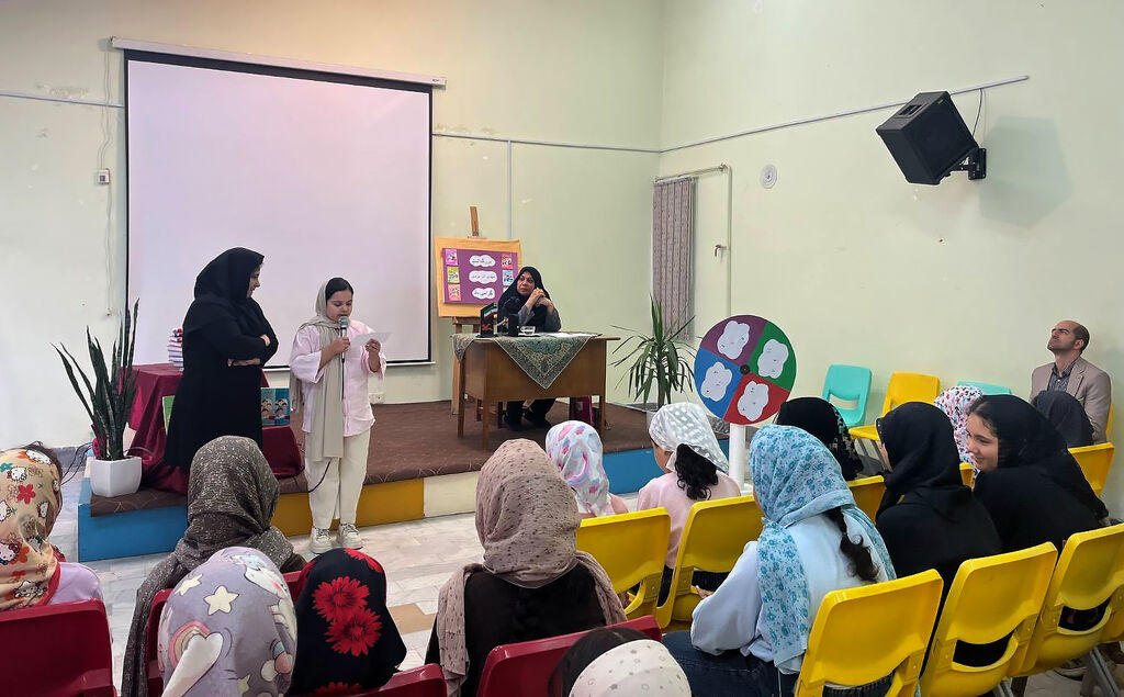 بزرگداشت هفته ادبیات کودک و نوجوان و استاد مهدی آذر یزدی در مرکز فرهنگیهنری جویبار برگزار شد