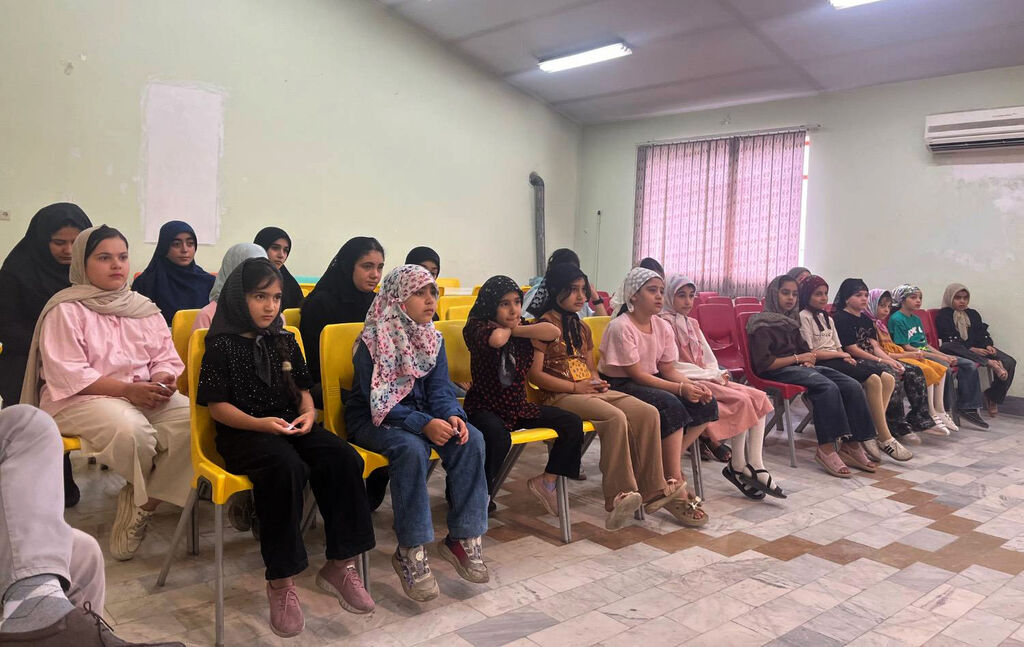 بزرگداشت هفته ادبیات کودک و نوجوان و استاد مهدی آذر یزدی در مرکز فرهنگی‌هنری جویبار برگزار شد