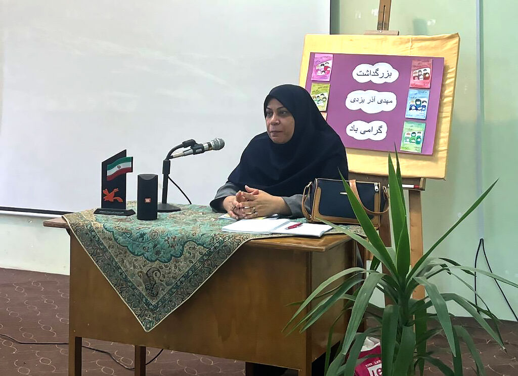 بزرگداشت هفته ادبیات کودک و نوجوان و استاد مهدی آذر یزدی در مرکز فرهنگیهنری جویبار برگزار شد بزرگداشت هفته ادبیات کودک و نوجوان و استاد مهدی آذر یزدی در مرکز فرهنگیهنری جویبار برگزار شد