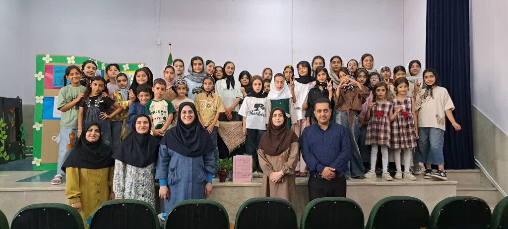 گرامیداشت روز ادبیات کودک و نوجوان در مراکز کانون قزوین گرامیداشت روز ادبیات کودک و نوجوان در مراکز کانون قزوین
